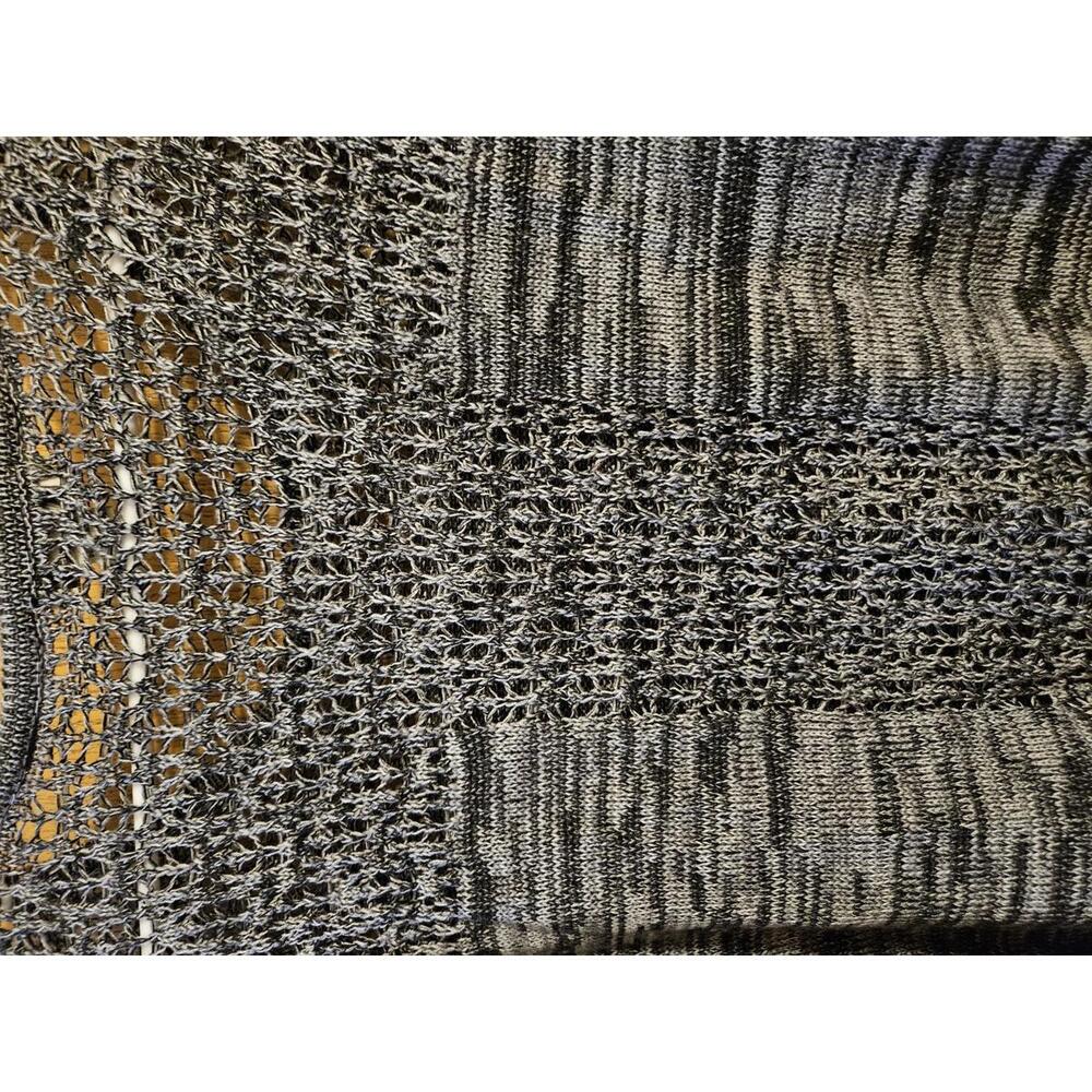 One World sweater - Picture 6 of 8